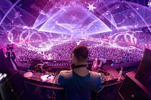 Dance Tracks